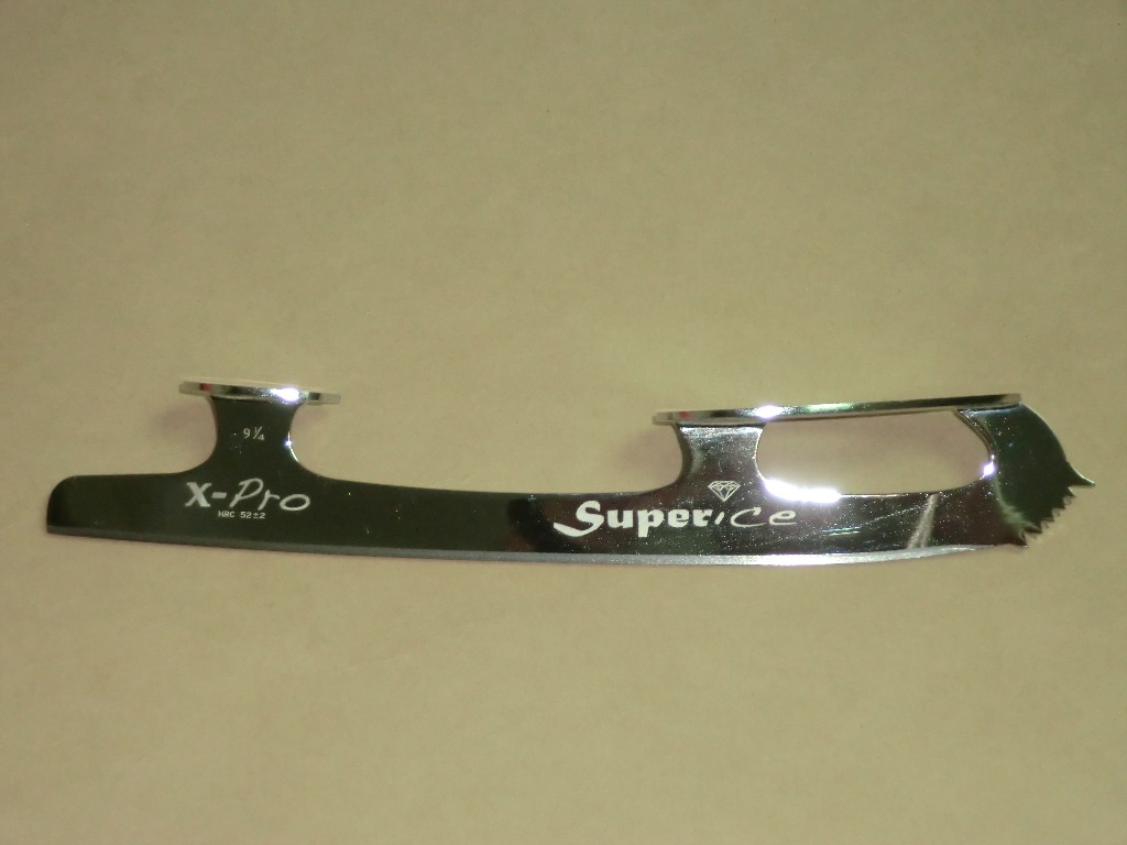 Taitoluistelu terä x-pro. Taitoluistelu.