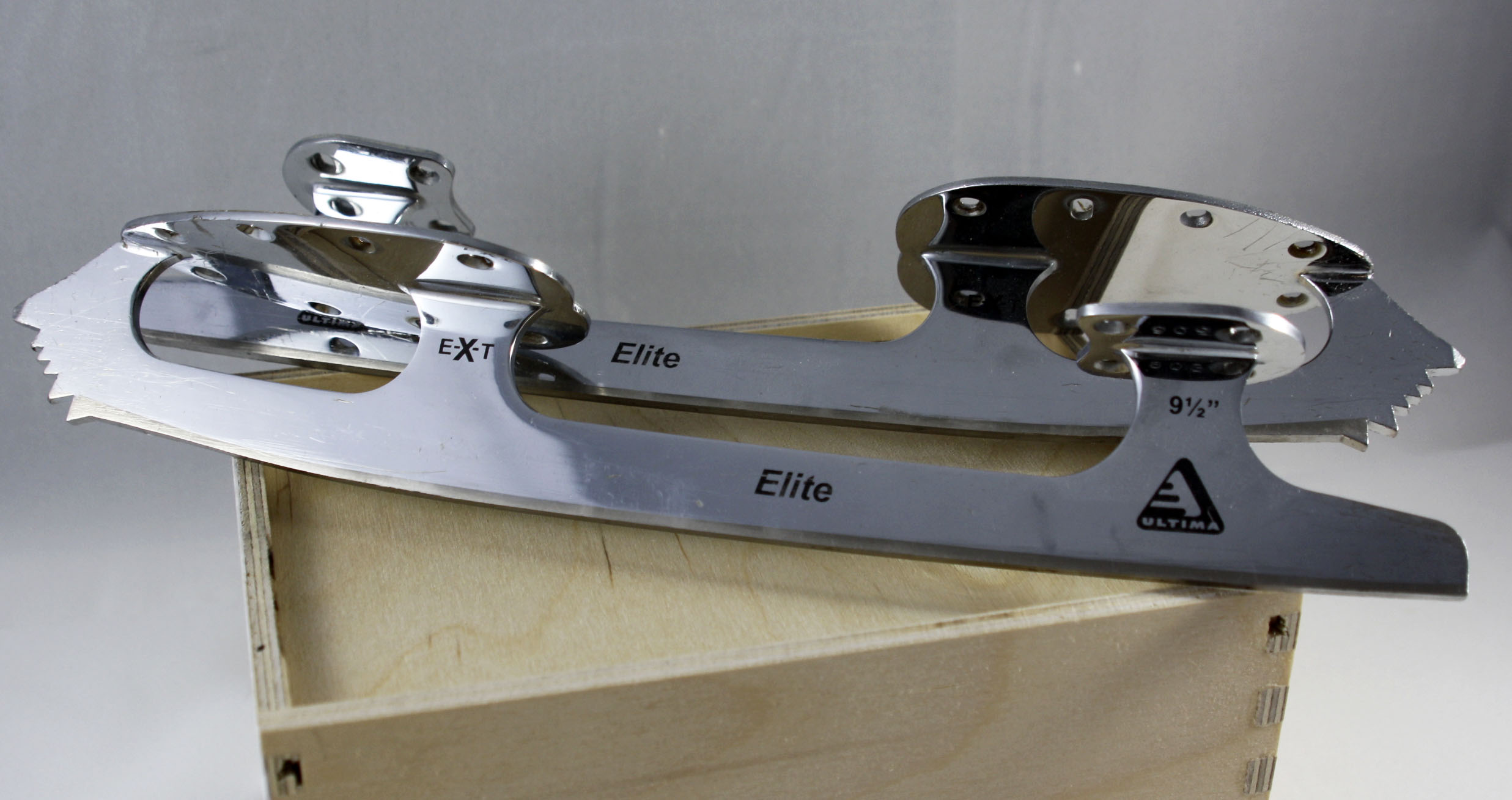 Taitoluisteluterä Ultima Elite